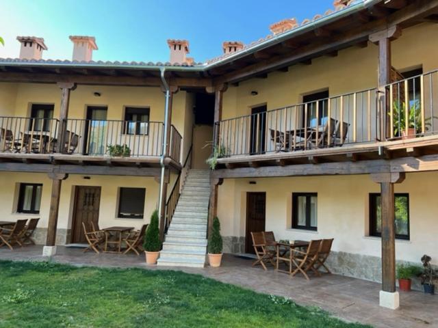 Dona Jimena Del Ambroz: 4-star Complex Hervas